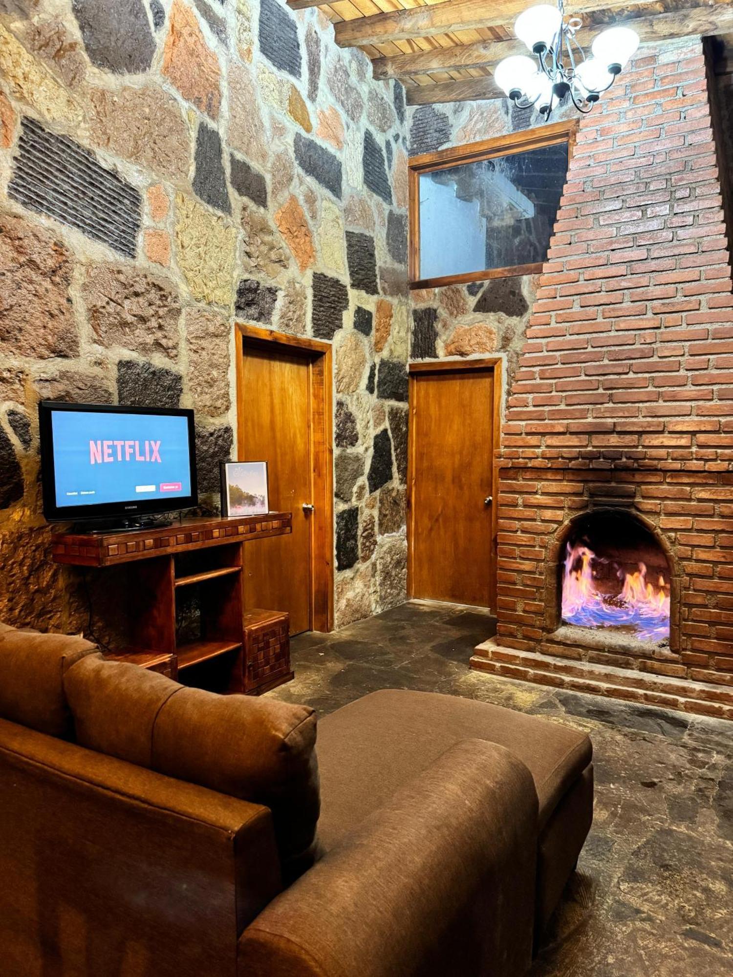 Los Azufres Spa Natural Eksteriør billede